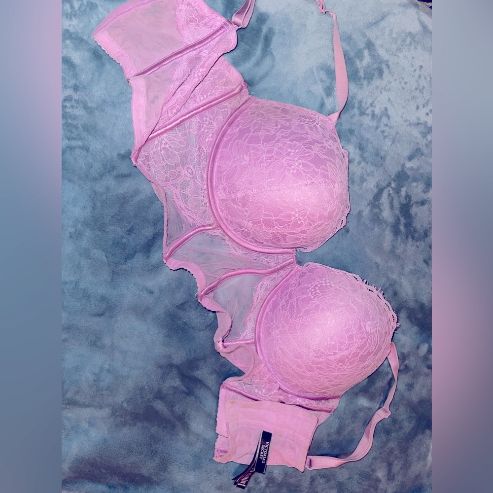 Victorious Secret pink Bra